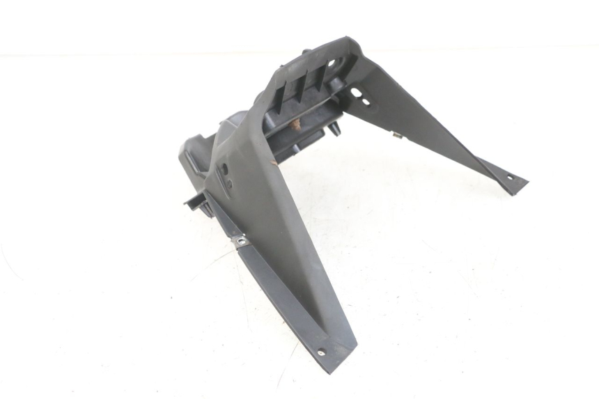 photo de REAR FAIRING JUNCTION KYMCO AGILITY 4T 50 (2018 - 2022) - Component detail