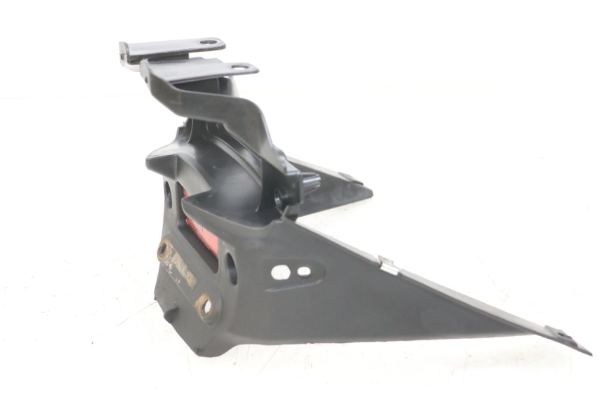 photo de REAR FAIRING JUNCTION KYMCO AGILITY 4T 50 (2018 - 2022) - Alternative perspective