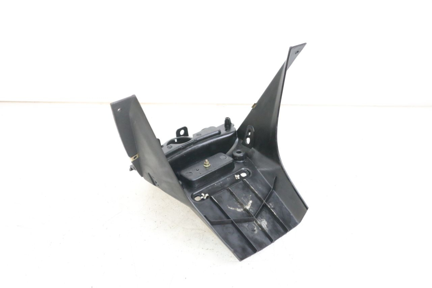 photo de REAR MIDDLE PANEL KYMCO AGILITY PREMIUM 50 (2007 - 2010) - Component detail
