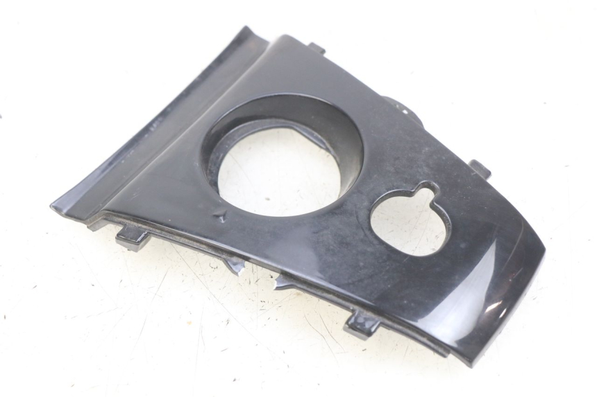 photo de REAR FAIRING JUNCTION BAOTIAN BT 49 QT-9 50 (2006 - 2010) - Alternative perspective