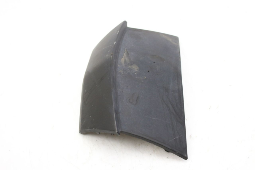 photo de REAR FAIRING JUNCTION PEUGEOT CITYSTAR 50 (2013 - 2017) - Zoom on usage condition