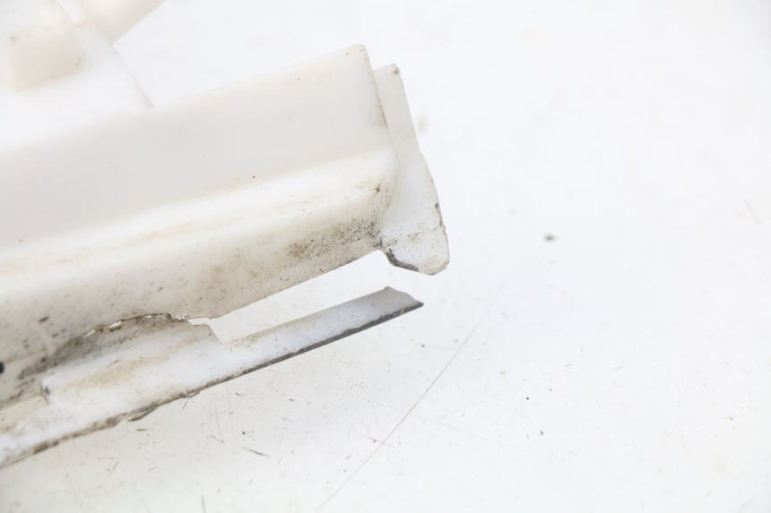 photo de REAR MIDDLE PANEL LIFAN DIRTBIKE 50 - Alternative perspective