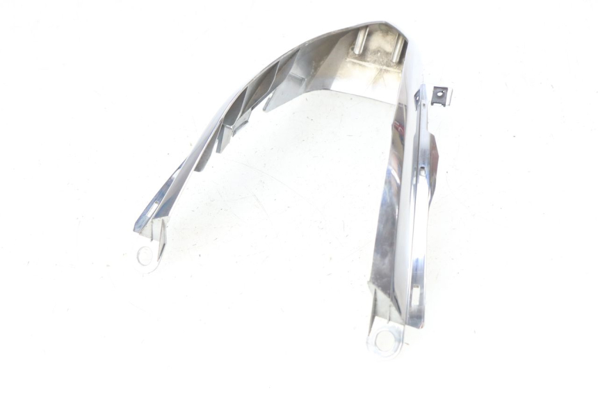 photo de REAR FAIRING JUNCTION YAMAHA D'ELIGHT DELIGHT 115 (2013 - 2017) - Technical close-up