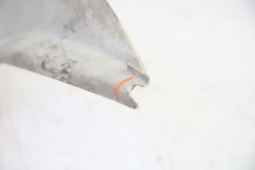 photo de REAR FAIRING JUNCTION PEUGEOT ELYSTAR 50 (2002 - 2014) - Distinctive features