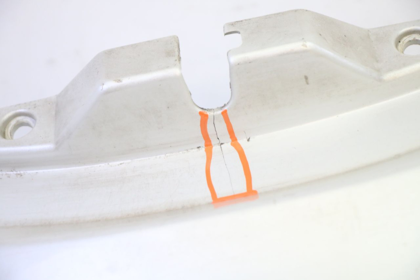 photo de REAR FAIRING JUNCTION PEUGEOT ELYSTAR 50 (2002 - 2014) - Fixing points details