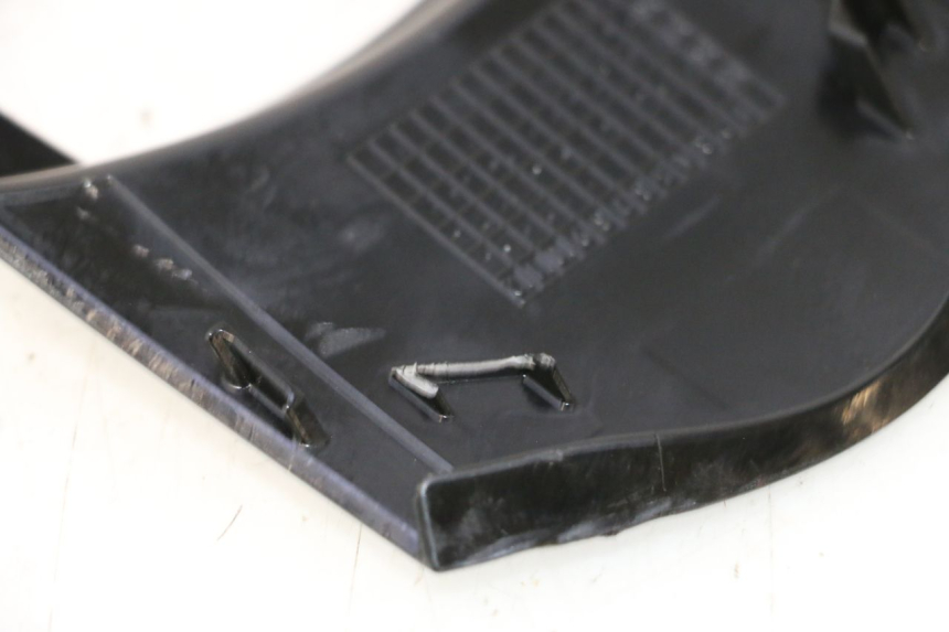 photo de REAR MIDDLE PANEL KAWASAKI ER-6 ER6 N 650 (2005 - 2009) - Alternative perspective