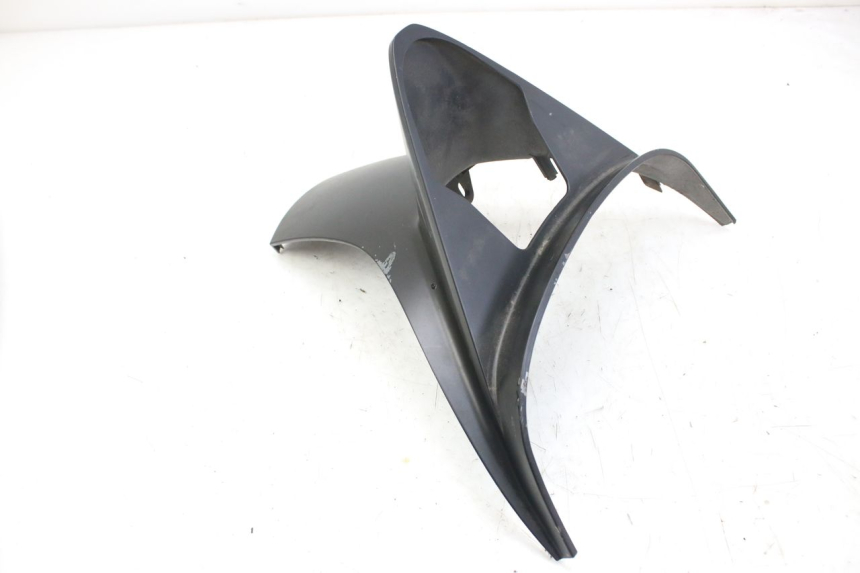 photo de REAR FAIRING JUNCTION HONDA FES S-WING SWING ABS 125 (2007 - 2015) - Zoom on usage condition