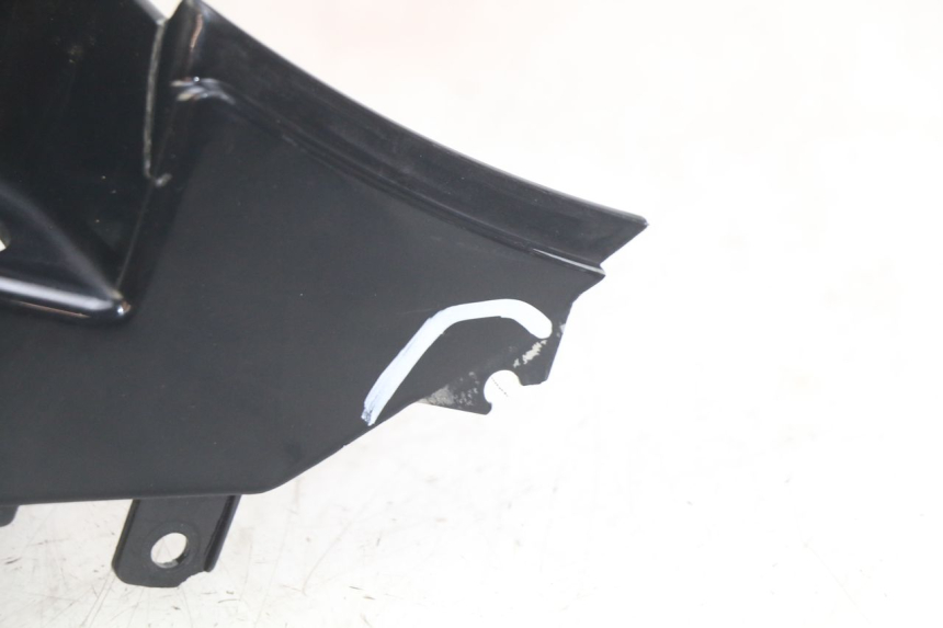 photo de REAR FAIRING JUNCTION SYM FIDDLE 3 III 125 (2014 - 2020) - Alternative perspective