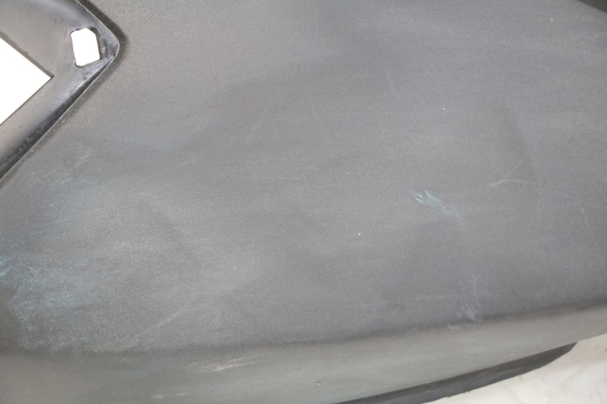 photo de REAR FAIRING JUNCTION TNT MOTOR GRIDO 2T 50 (2010 - 2019) - Technical close-up