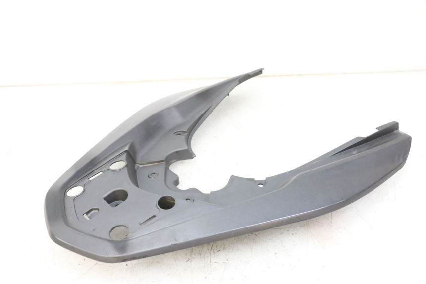 photo de REAR MIDDLE PANEL HONDA PCX (JF57/JF64) 125 (2014 - 2018) - High-resolution close-up