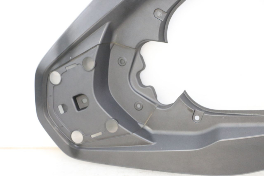 photo de REAR MIDDLE PANEL HONDA PCX (JF57/JF64) 125 (2014 - 2018) - Supplementary product photo