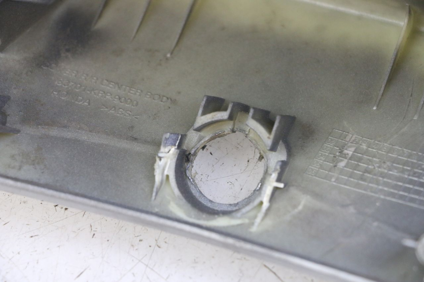 photo de REAR FAIRING JUNCTION HONDA SCV LEAD 100 (2003 - 2007) - Product overview