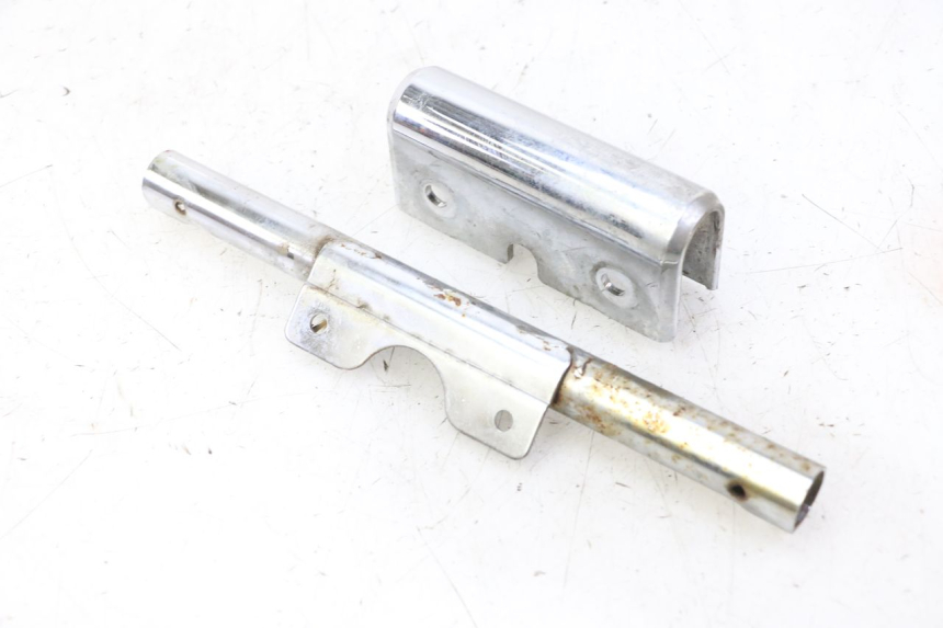 photo de REAR LOWER MIDDLE PANEL HYOSUNG GV AQUILA 125 (2000 - 2009) - Main view