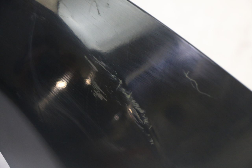 photo de LOWER REAR FAIRING JUNCTION SUZUKI BURGMAN 125 (2007 - 2014) - Product overview