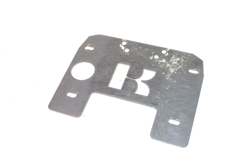 photo de REAR LOWER MIDDLE PANEL KAWASAKI ER-6 ER6 N 650 (2005 - 2009) - Component detail
