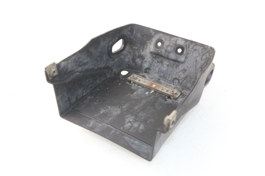 photo de REAR LOWER MIDDLE PANEL KAWASAKI GPZ S 500 (1994 - 2005) - Component detail