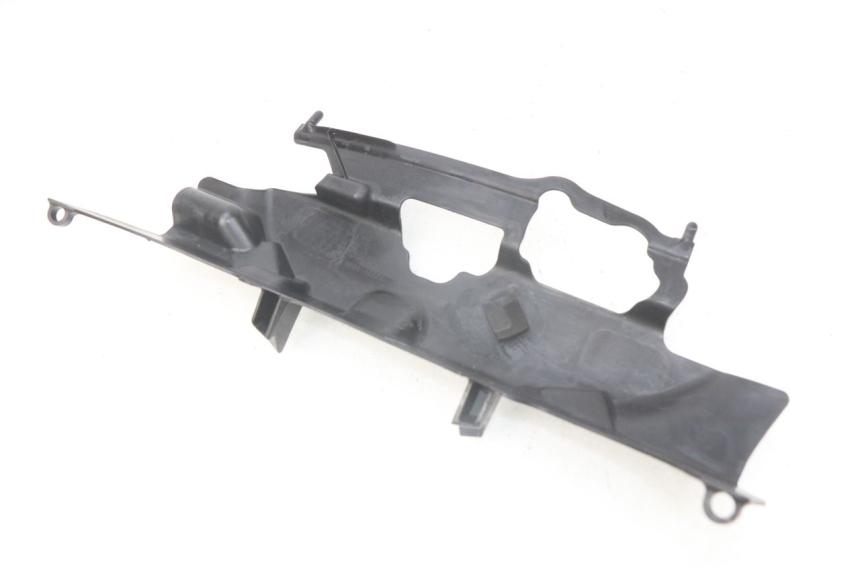 photo de REAR LOWER MIDDLE PANEL SUZUKI GSX-R GSXR 750 (2011 - 2016) - Main view