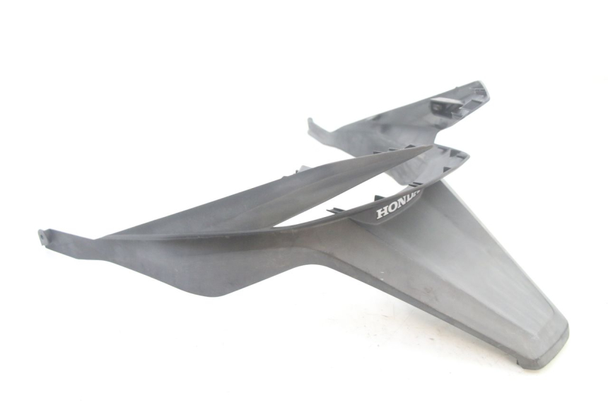 photo de REAR LOWER MIDDLE PANEL HONDA FORZA 125 (2021 - 2025) - Component detail