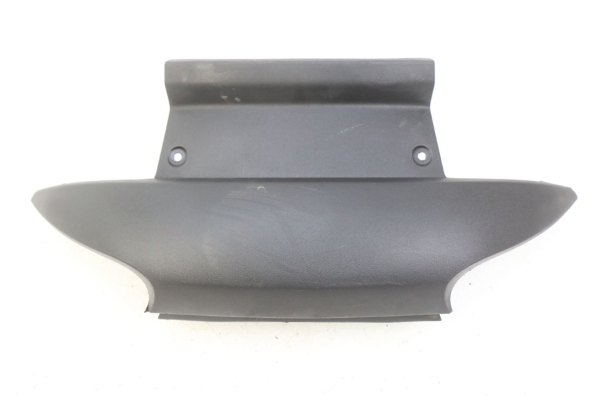 photo de LOWER REAR FAIRING JUNCTION PIAGGIO MP3 125 (2006 - 2014) - Main view
