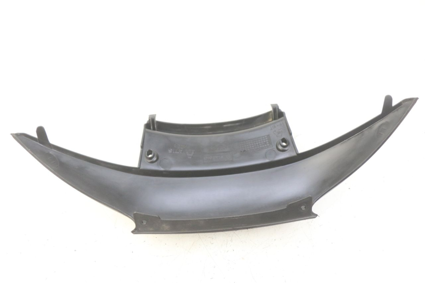 photo de LOWER REAR FAIRING JUNCTION PIAGGIO MP3 125 (2006 - 2014) - Alternative perspective