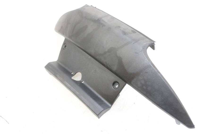 photo de REAR LOWER MIDDLE PANEL PIAGGIO MP3 500 (2011 - 2015) - Alternative perspective