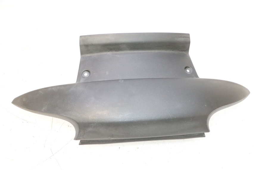 photo de LOWER REAR FAIRING JUNCTION PIAGGIO MP3 125 (2006 - 2014) - Component detail