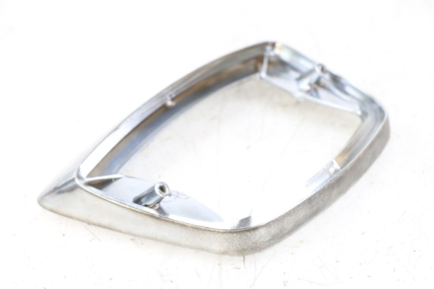 photo de REAR LOWER MIDDLE PANEL PIAGGIO VESPA LX 2T 50 (2005 - 2013) - Technical close-up