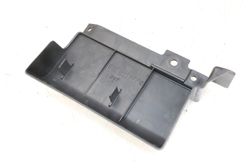 photo de Lower rear fairing junction SUZUKI VL INTRUDER 125 (2004 - 2007) - Main view