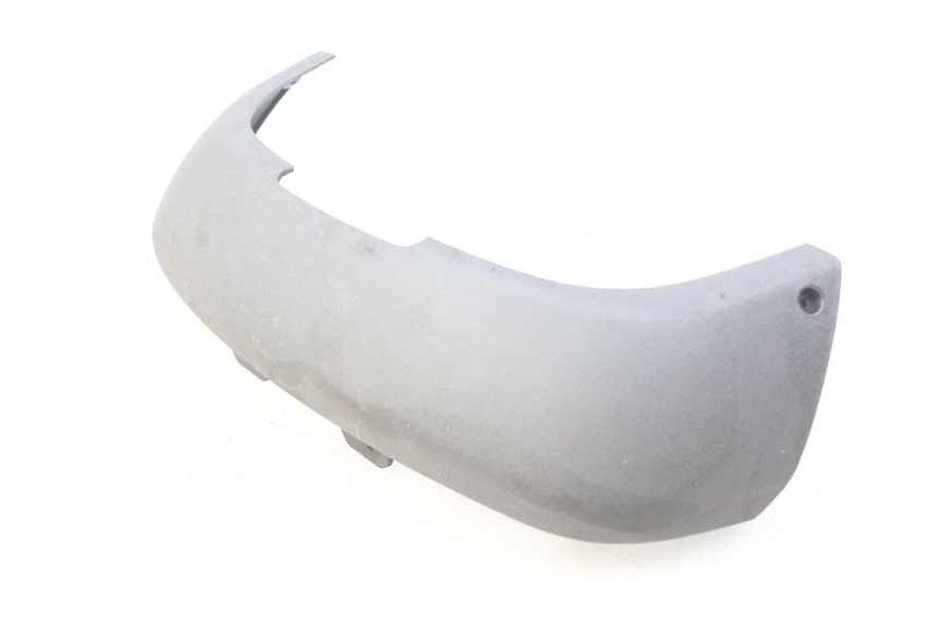 photo de LOWER REAR FAIRING JUNCTION PIAGGIO X9 EVOLUTION 500 (2003 - 2005) - Zoom on usage condition