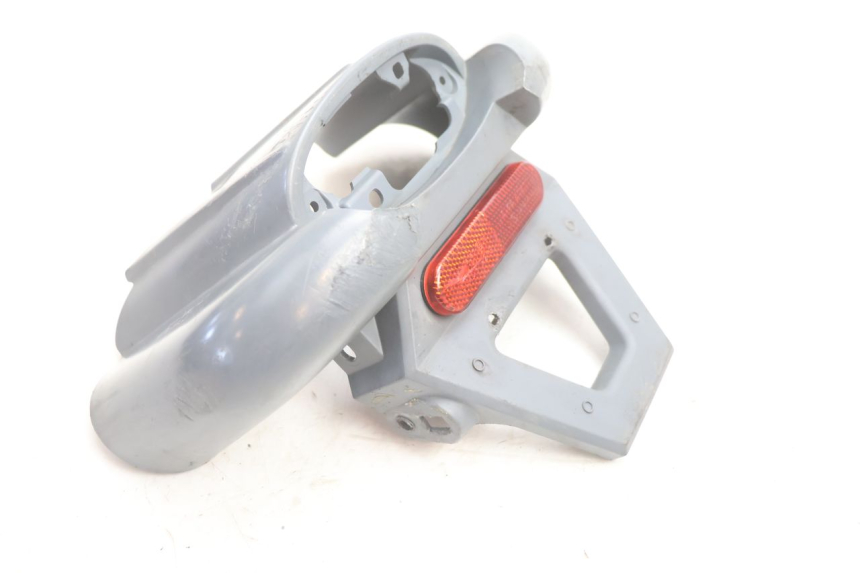 photo de REAR MIDDLE PANEL PEUGEOT LUDIX ONE 50 (2004 - 2006) - Alternative perspective