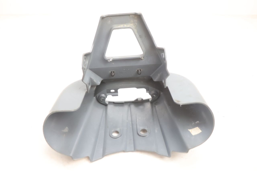 photo de REAR MIDDLE PANEL PEUGEOT LUDIX ONE 50 (2004 - 2006) - Surface and material condition