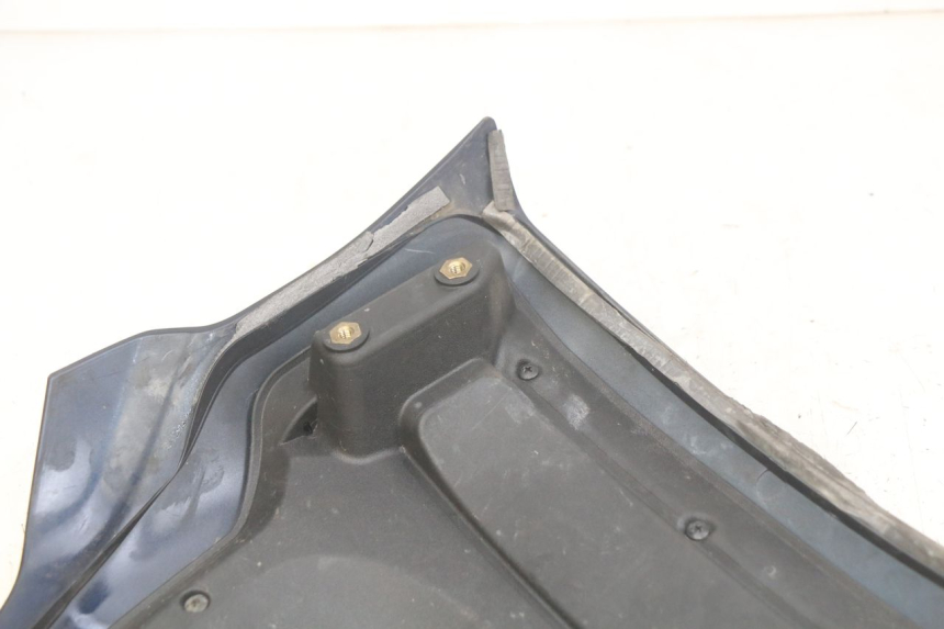 photo de REAR FAIRING JUNCTION PIAGGIO MP3 LT 400 (2007 - 2012) - Component detail