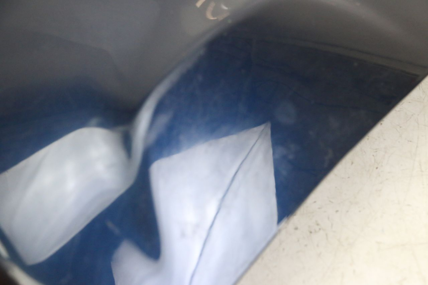 photo de REAR MIDDLE PANEL PIAGGIO MP3 LT 300 (2010 - 2016) - Fixing points details