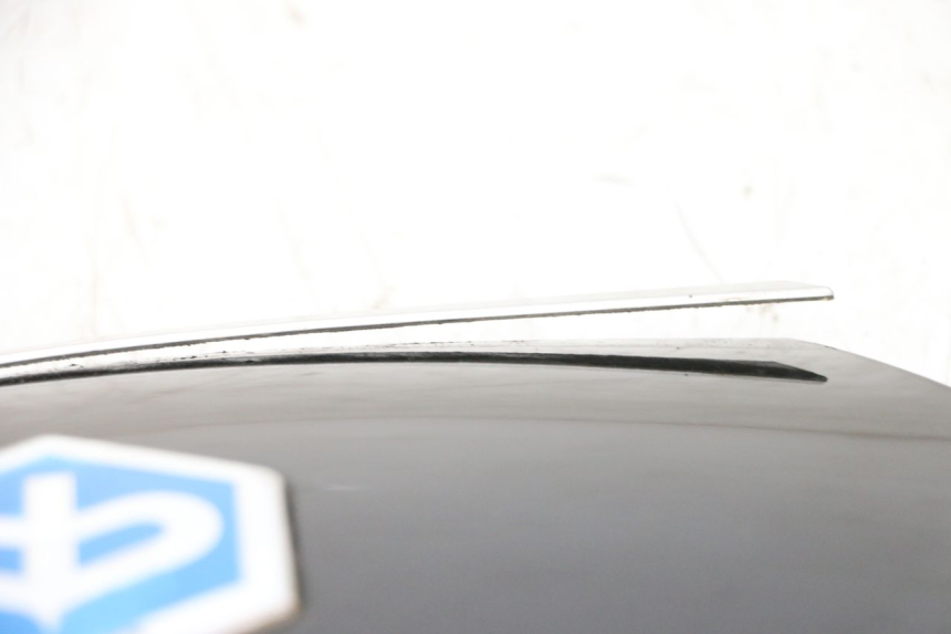 photo de REAR FAIRING JUNCTION PIAGGIO MP3 LT 300 (2010 - 2016) - Product overview