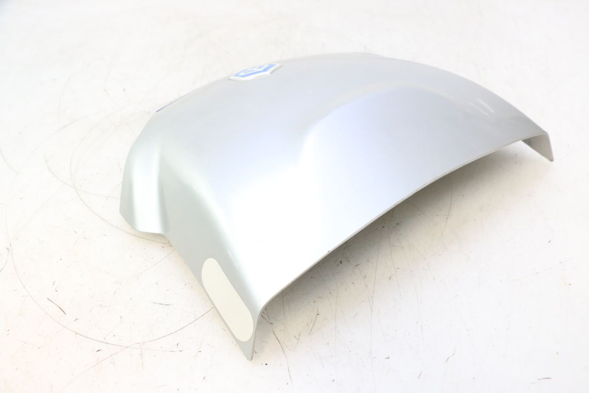 photo de REAR FAIRING JUNCTION PIAGGIO MP3 LT 300 (2010 - 2016) - Markings and original references