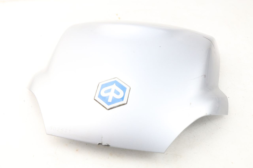 photo de REAR FAIRING JUNCTION PIAGGIO MP3 125 (2006 - 2014) - Markings and original references