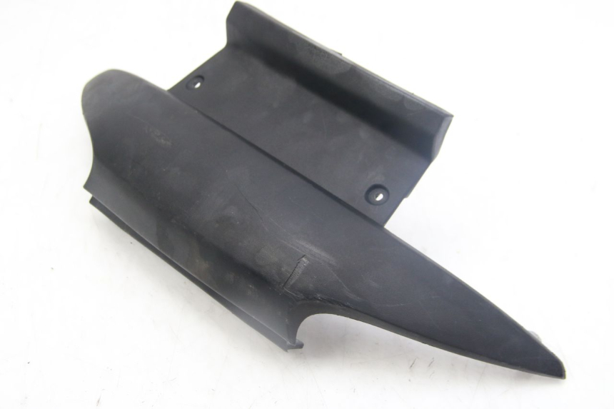 photo de REAR FAIRING JUNCTION PIAGGIO MP3 125 (2006 - 2014) - Component detail
