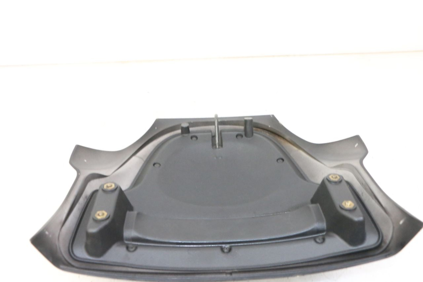 photo de REAR FAIRING JUNCTION PIAGGIO MP3 500 (2011 - 2015) - Component detail