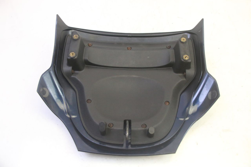 photo de REAR MIDDLE PANEL PIAGGIO MP3 RL 250 (2006 - 2010) - Technical close-up