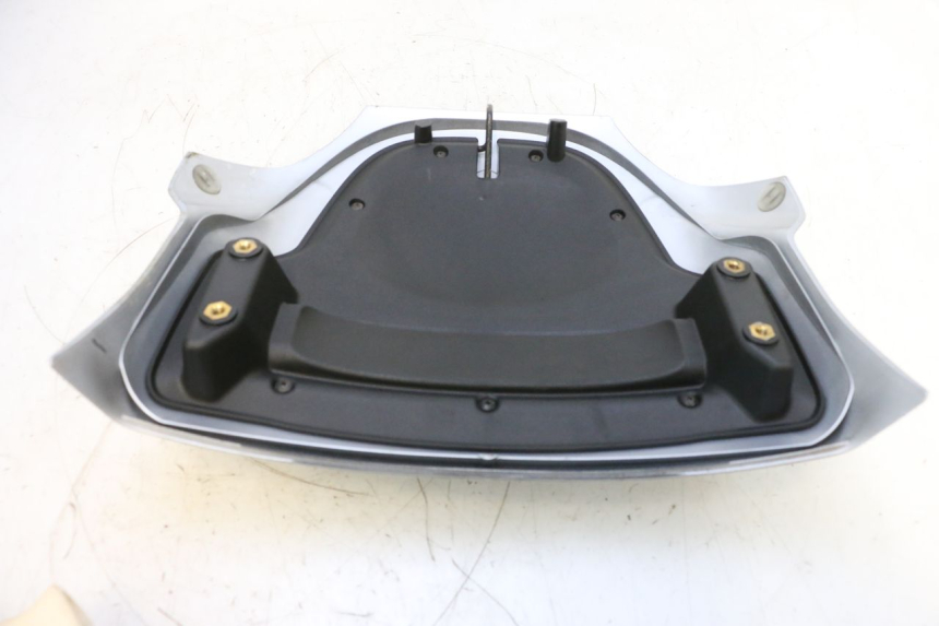 photo de REAR FAIRING JUNCTION PIAGGIO MP3 125 (2006 - 2014) - Product overview