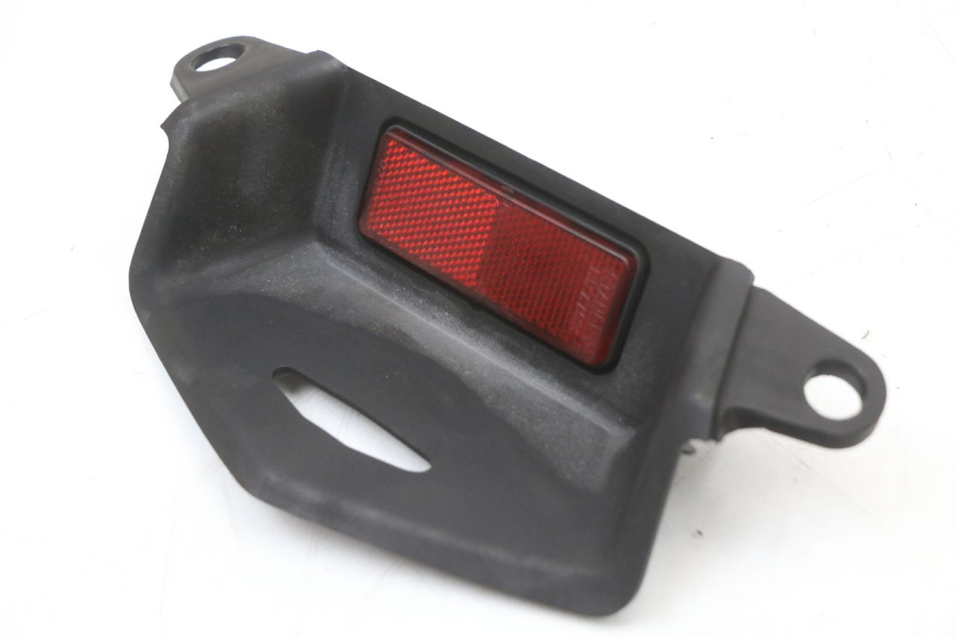 photo de REAR MIDDLE PANEL MBK MW TRYPTIK 125 (2014 - 2016) - Zoom on usage condition