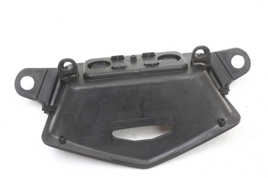 photo de REAR MIDDLE PANEL MBK MW TRYPTIK 125 (2014 - 2016) - Alternative perspective