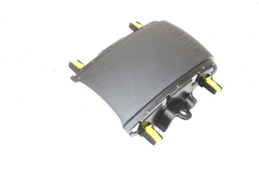 photo de REAR MIDDLE PANEL YAMAHA NEO'S CORE 1 (2022 - 2026) - Component detail