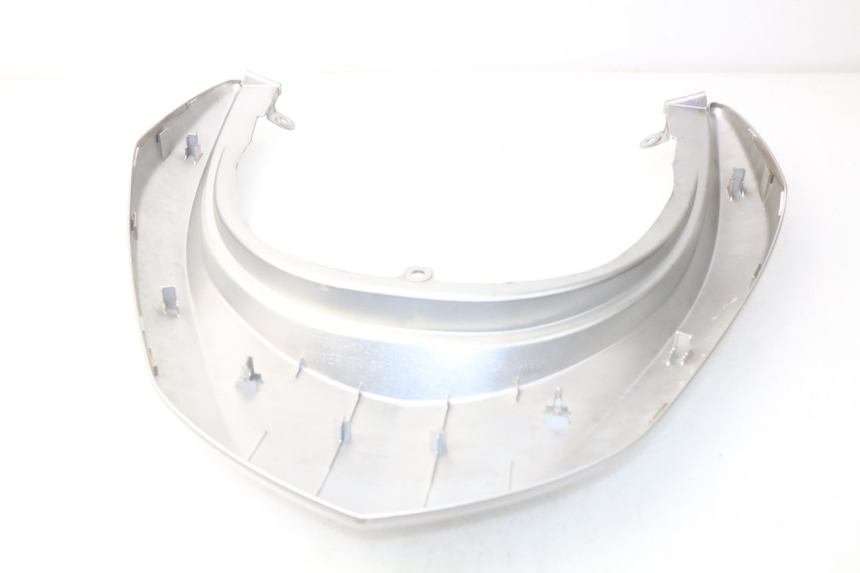 photo de REAR MIDDLE PANEL HONDA NSS EX FORZA 250 (2005 - 2013) - Fixing points details