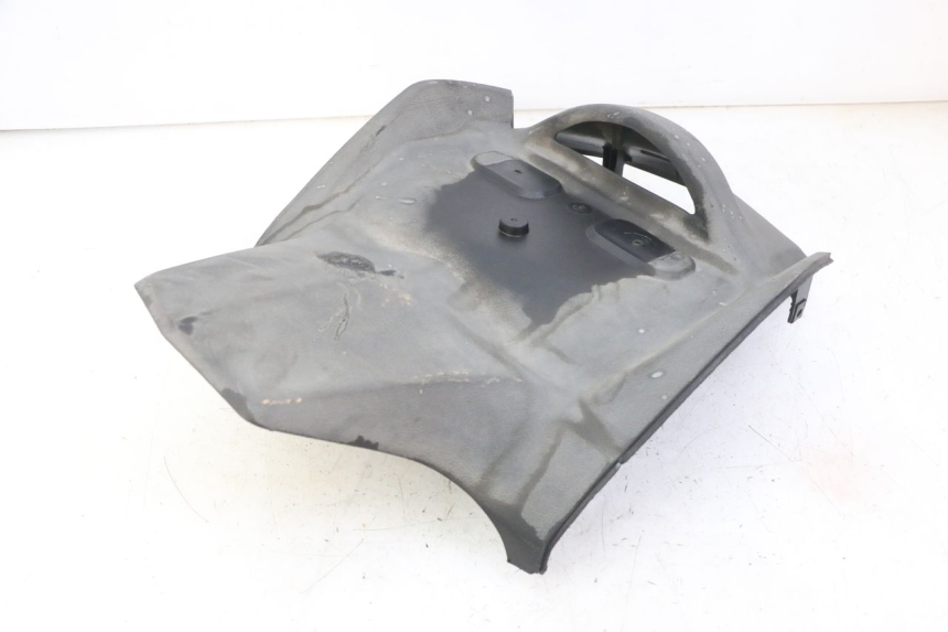 photo de REAR MIDDLE PANEL HONDA NTV DEAUVILLE ABS 700 (2007 - 2016) - Surface and material condition