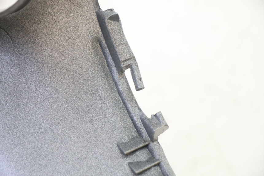 photo de REAR MIDDLE PANEL HONDA NTV DEAUVILLE 650 (2001 - 2006) - Fixing points details