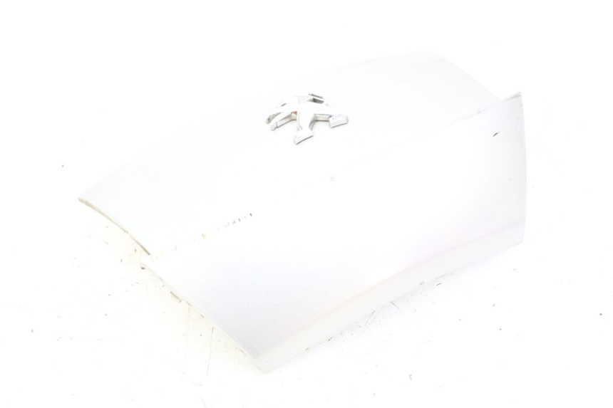 photo de REAR FAIRING JUNCTION PEUGEOT CITYSTAR 125 (2011 - 2017) - Additional view of the item