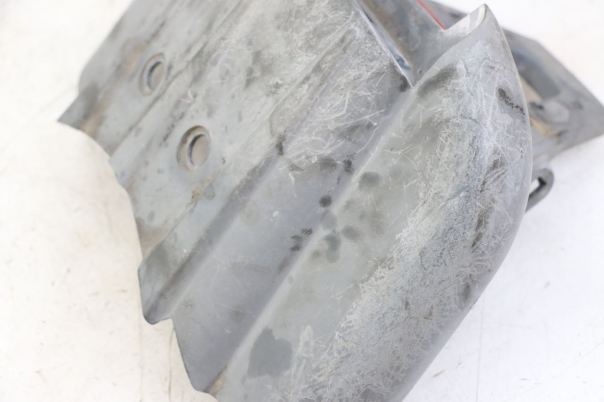 photo de REAR MIDDLE PANEL PEUGEOT LUDIX ONE 50 (2005 - 2008) - Zoom on usage condition