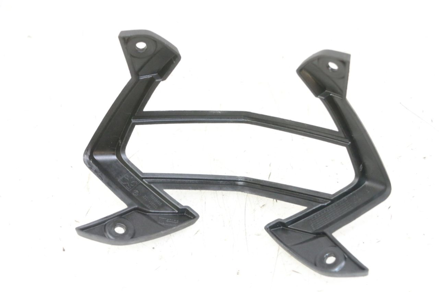 photo de REAR MIDDLE PANEL PEUGEOT STREETZONE I 2T 50 (2018 - 2020) - Zoom on usage condition