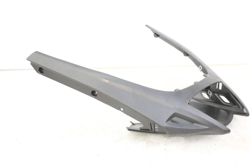 photo de REAR MIDDLE PANEL PIAGGIO NEW TYPHOON 50 (2010 - 2017) - Technical close-up